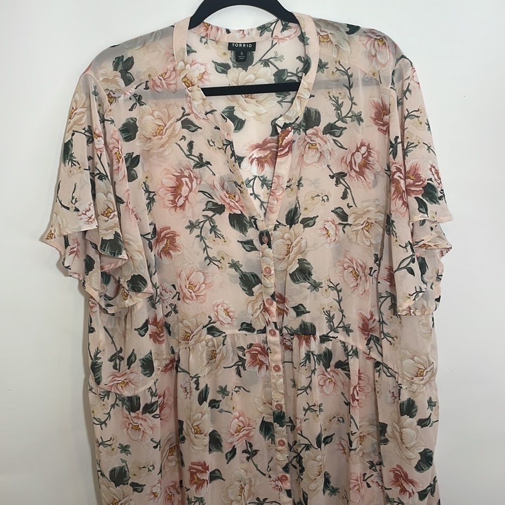Torrid 5 LEXIE BABYDOLL CHIFFON TUNIC - Picture 6 of 8